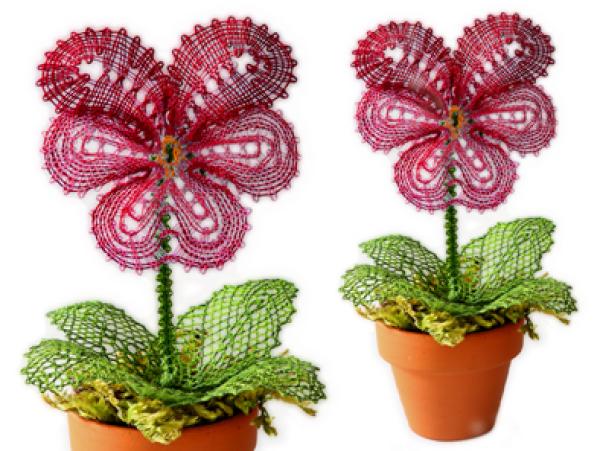 616 Klöppelbrief "Stiefmütterchen"   -   Blümchen in 3D-Optik